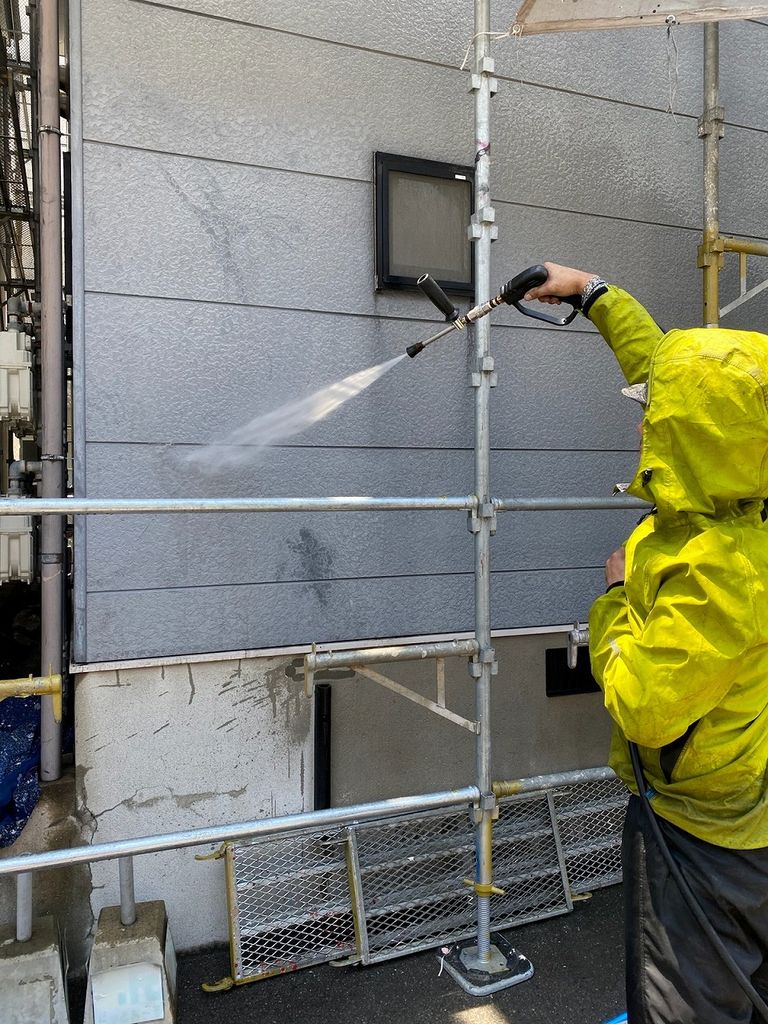 福岡市西区賃貸物件で外壁塗り替え工事開始します♪