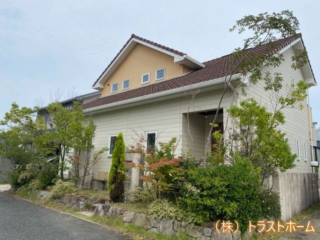 福岡市東区香椎で築14年戸建て住宅塗装のご依頼をいただきました。